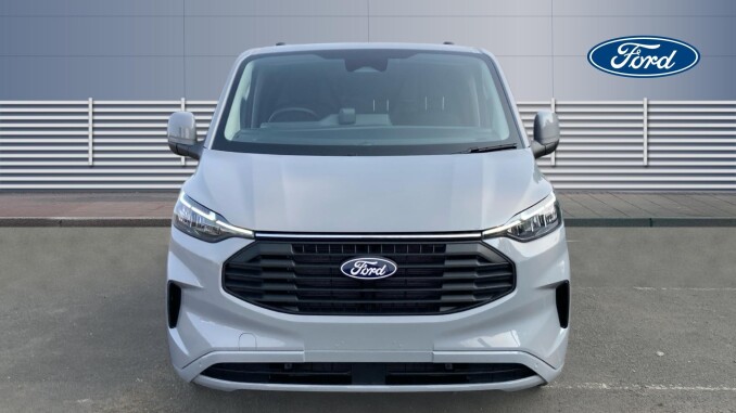 Ford Transit Custom 320 L1 Diesel Fwd 2.0 EcoBlue 136ps H1 Van Limited Auto - Image 8